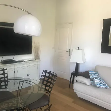 La Fantaisie Apartment